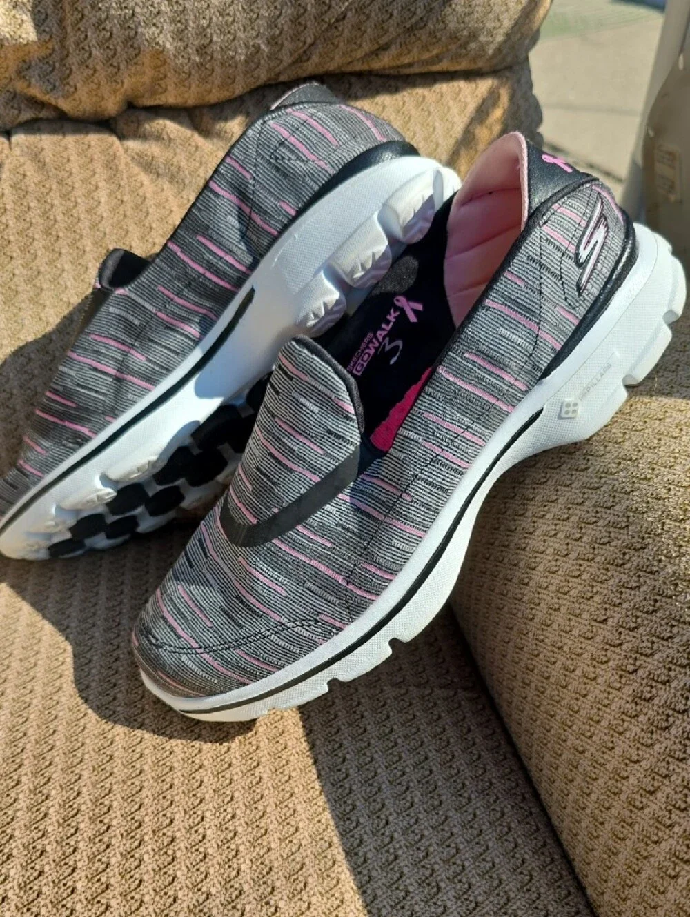 Skechers Slip-On Sneakers - Black with Pink Insole